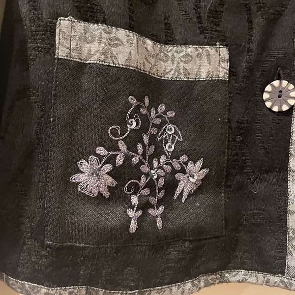 Flashback Black Button Front Stand Up Collar Embroidered Beaded Jacket - Picture 9 of 11